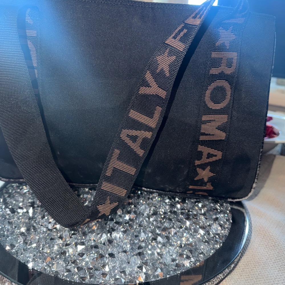 💯 Authentic Fendi Black Tote Bag